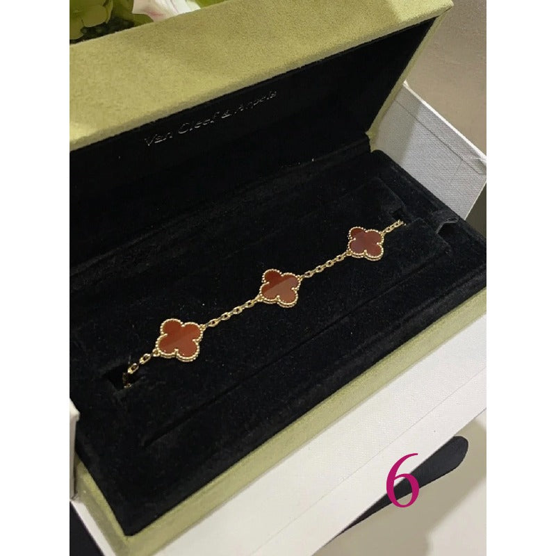 Beaded-Edge Quatrefoil Station Bracelet