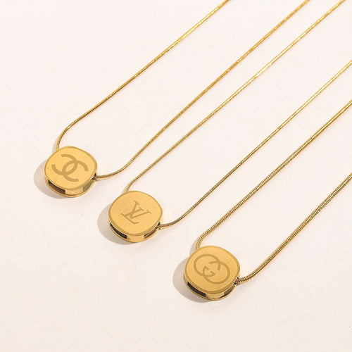 304 Stainless Steel Round Monogram Pendant Necklace - Style Options