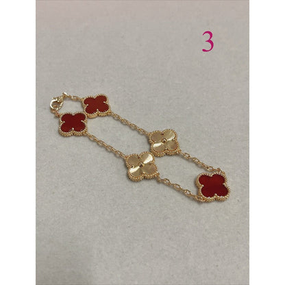 Rounded Quatrefoil Chain Bracelet