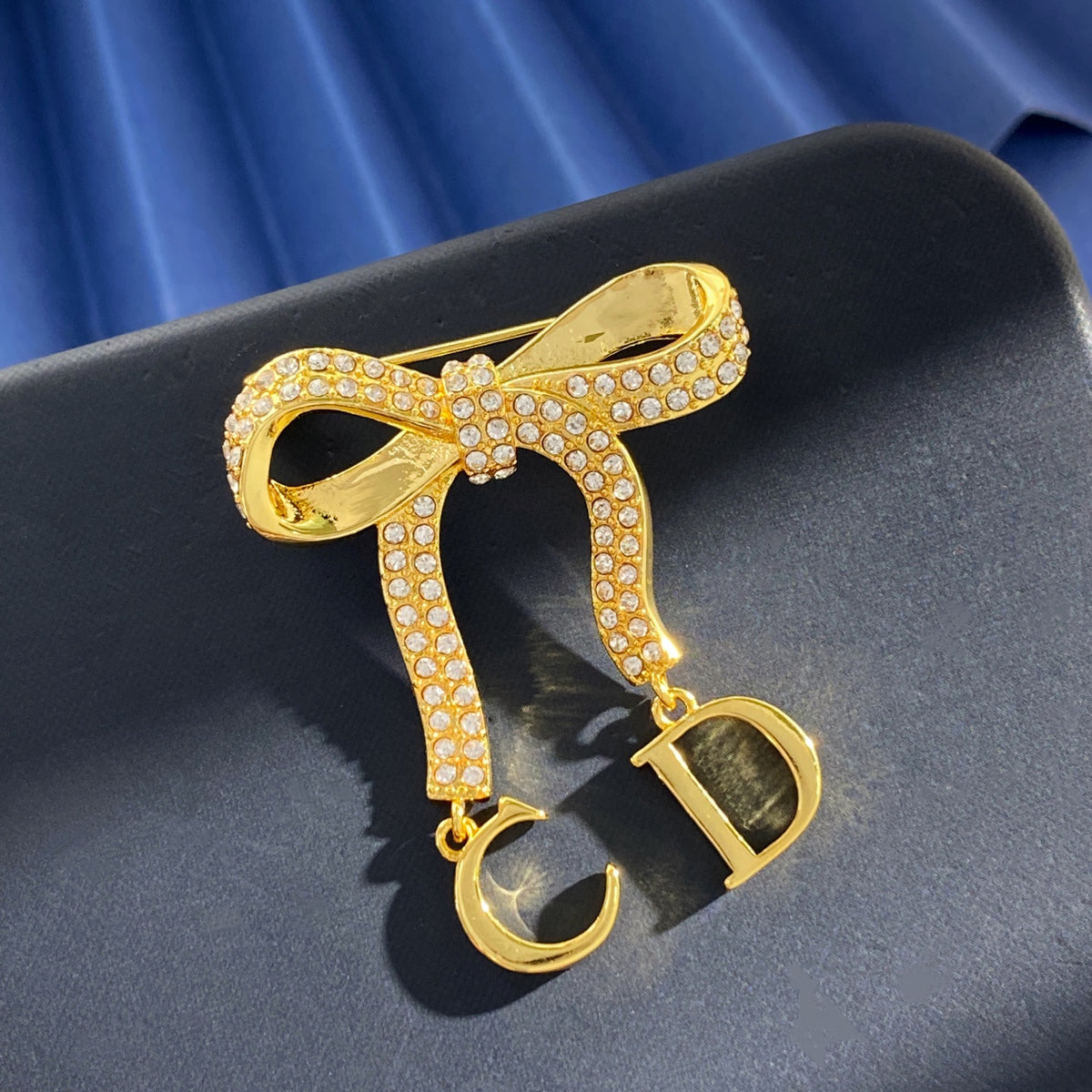Premium Edition Brooch、Brooches Collection、D*or Series、𝐁𝐫𝐨𝐨𝐜𝐡𝐞𝐬（𝐇）