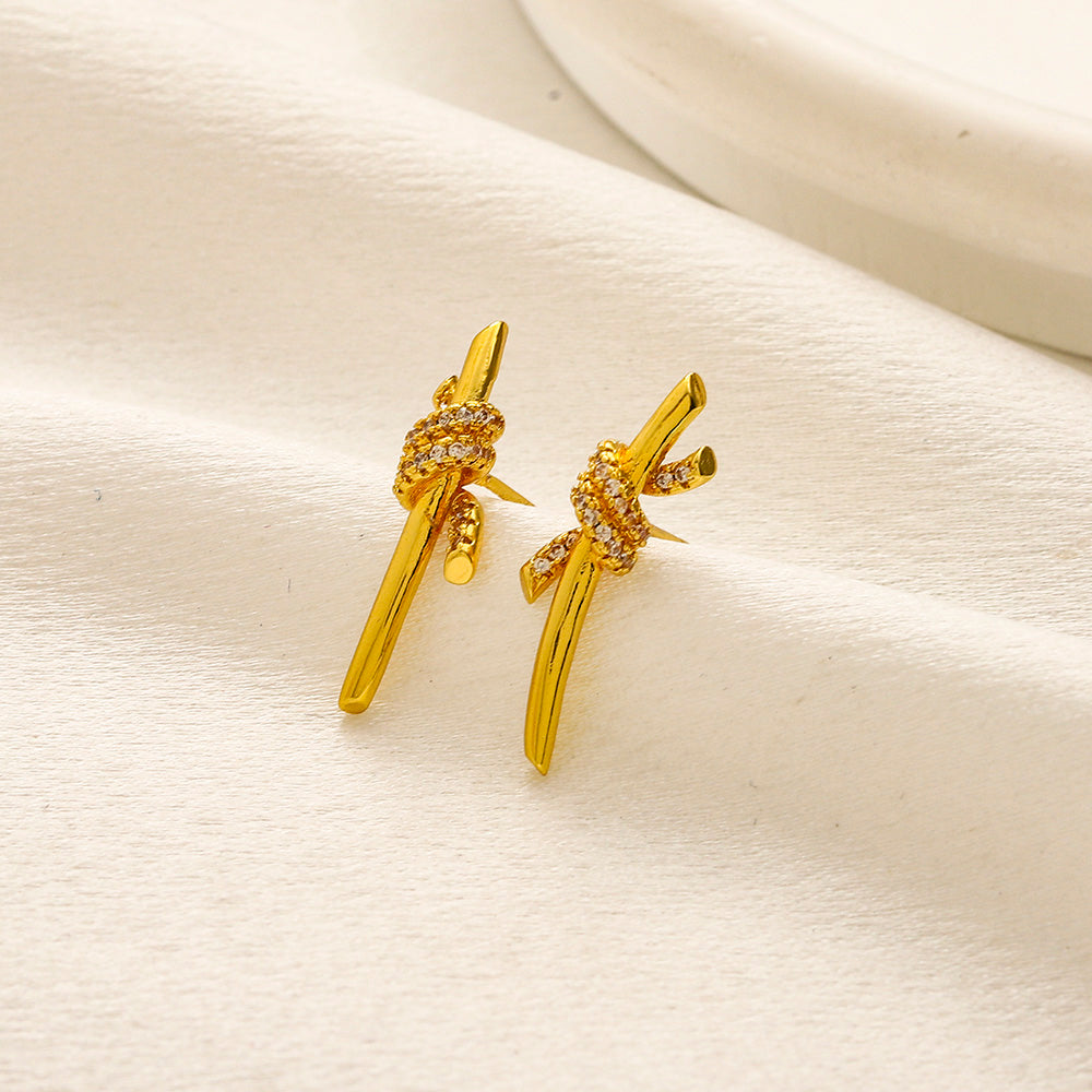 304 Stainless Steel Spike Knot Stud Earrings