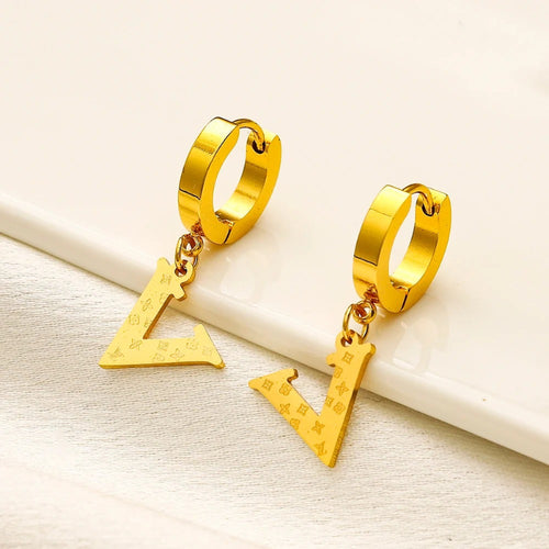 304 Stainless Steel V-Shaped Charm Huggie Earrings