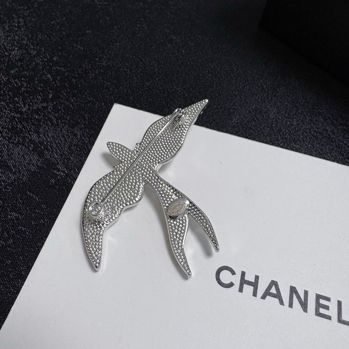 Premium Edition Brooch、Brooches Collection、CH*NEL Series、𝐁𝐫𝐨𝐨𝐜𝐡𝐞𝐬（𝐇）