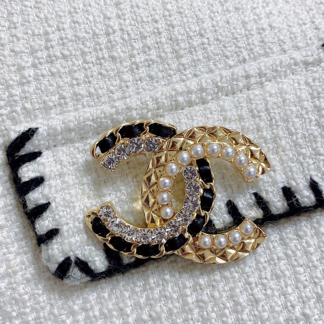 Premium Edition Brooch、Brooches Collection、CH*NEL Series、𝐁𝐫𝐨𝐨𝐜𝐡𝐞𝐬（𝐇）