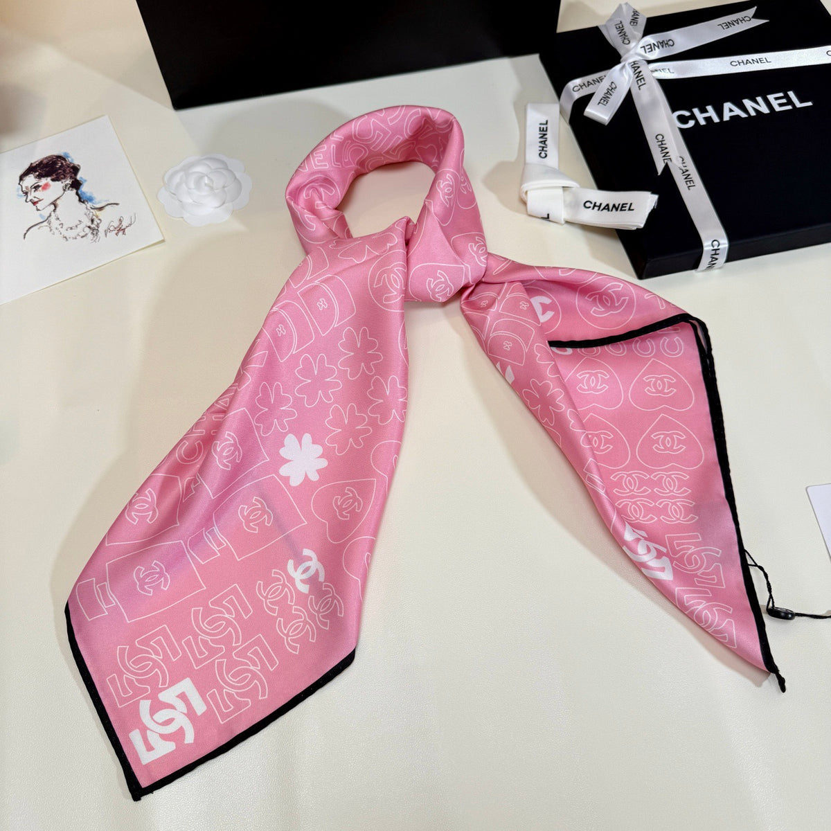 Sketch Motif Square Scarf - 90 x 90 cm