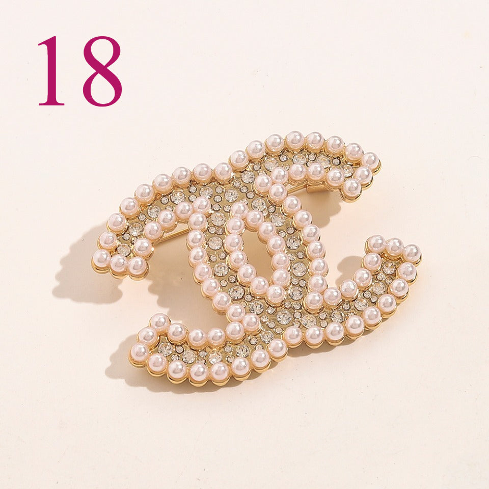 Fashion Brooch Collection,Brooches Collection、CH*NEL Series