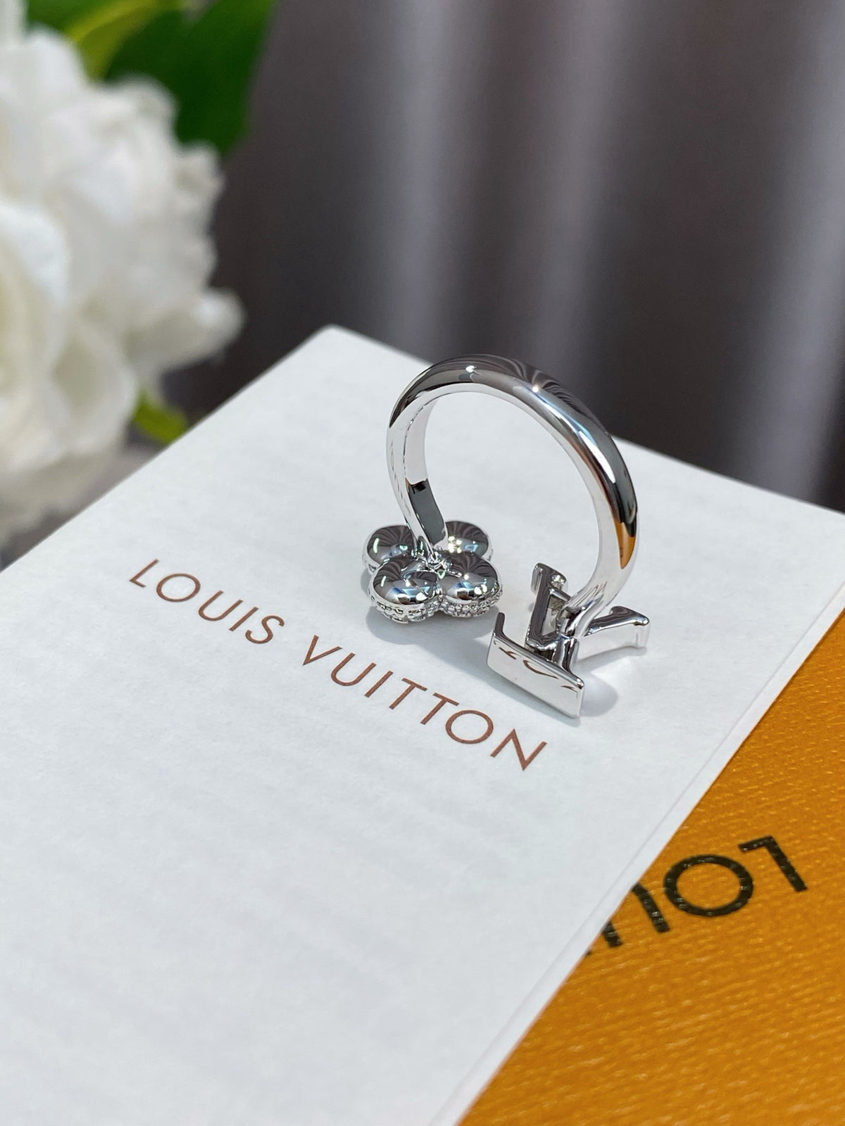 Premium Edition Ring,Rings Collection、L*V Series、𝐑𝐢𝐧𝐠𝐬（𝐇）
