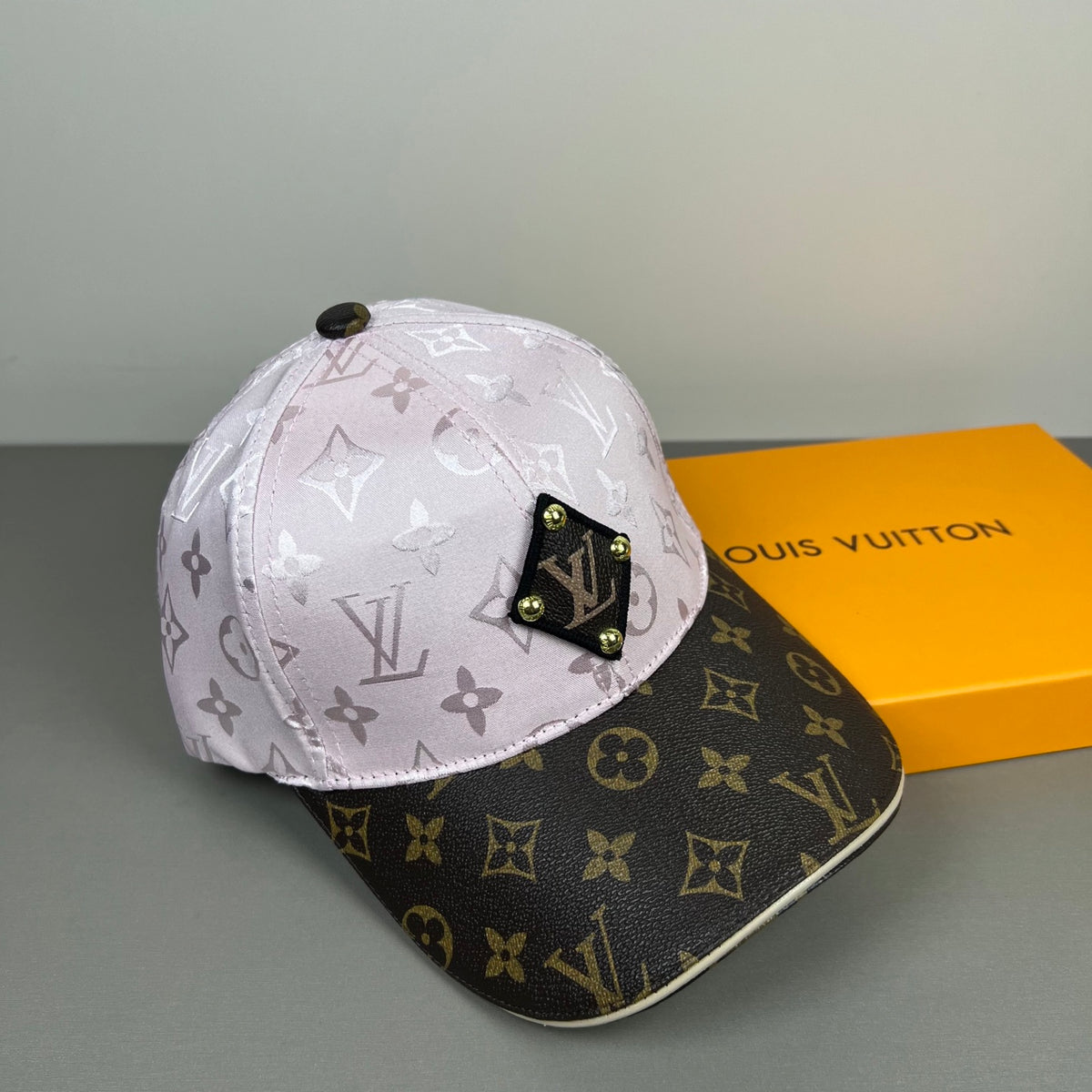 Trendy Unisex Fashion Baseball Cap  L*V Series、Fashion Caps