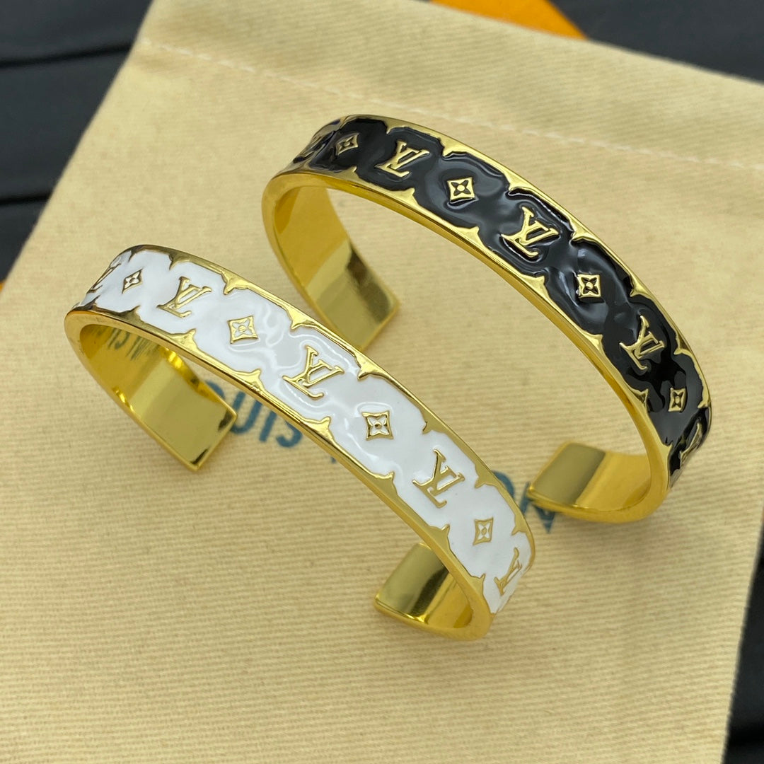 Color-Inlay Floral Monogram Bangle Bracelet