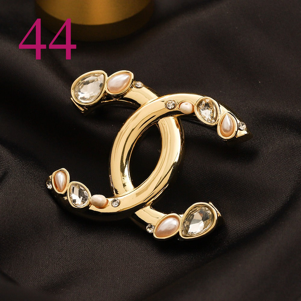 Fashion Brooch Collection,Brooches Collection、CH*NEL Series