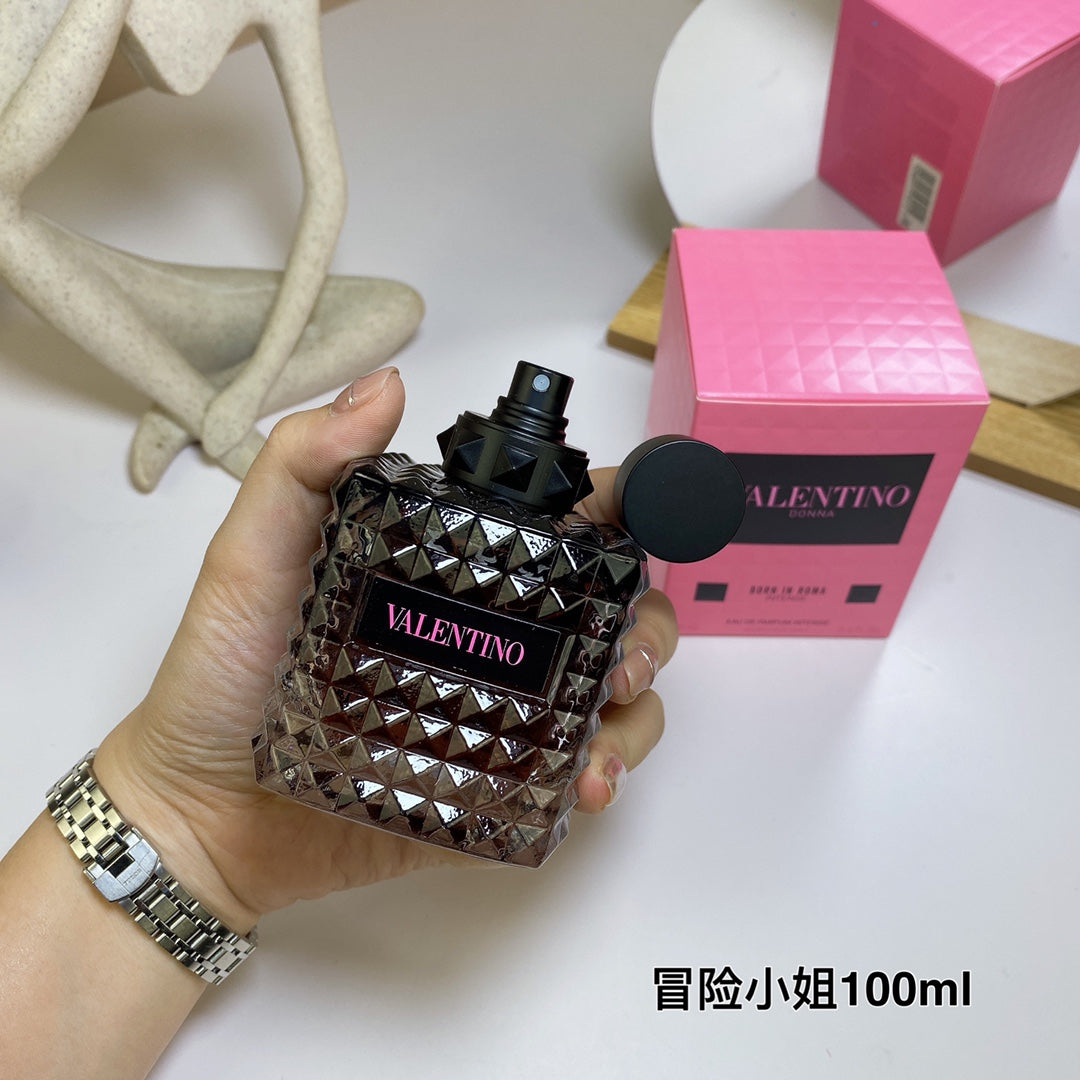Born in Roma Donna Eau de Parfum Intense