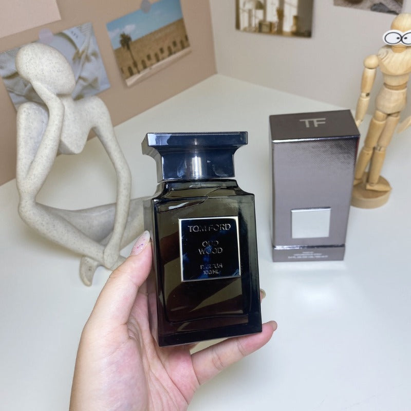 Oud Wood Eau de Parfum