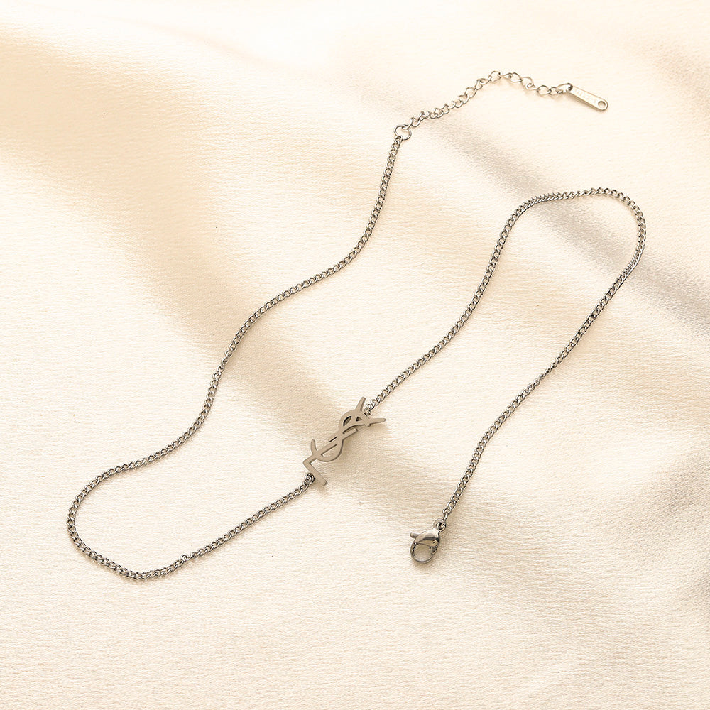 Schmuckset aus 304er Edelstahl: Ohrringe, Armband, Halskette