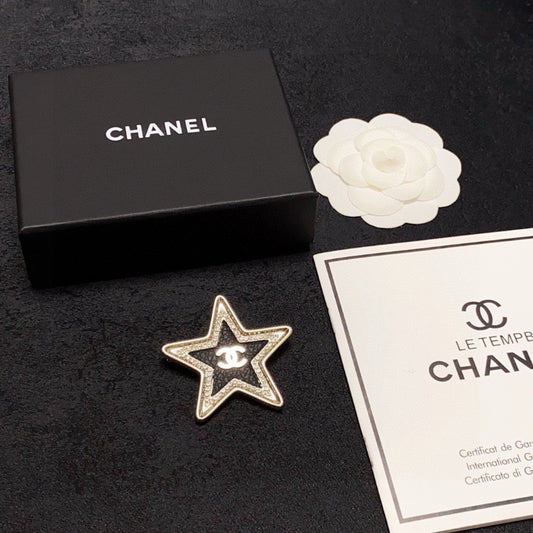 Premium Edition Brooch、Brooches Collection、CH*NEL Series、𝐁𝐫𝐨𝐨𝐜𝐡𝐞𝐬（𝐇）