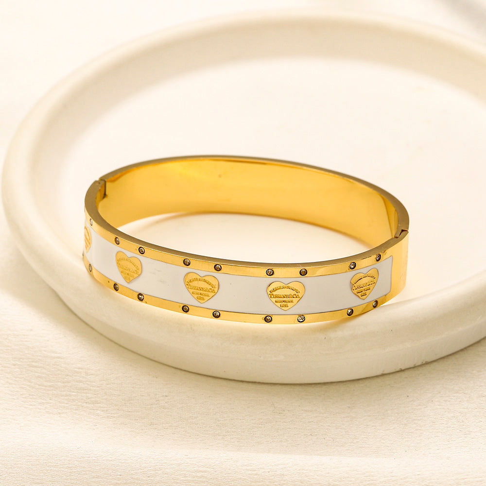 304 Stainless Steel Color-Inlay Heart Pattern Bangle Bracelet