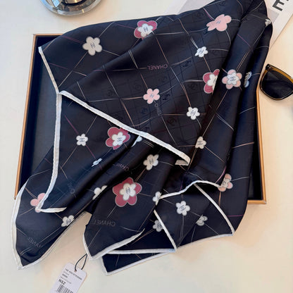 Floral Diamond Lattice Square Scarf - 90 x 90 cm
