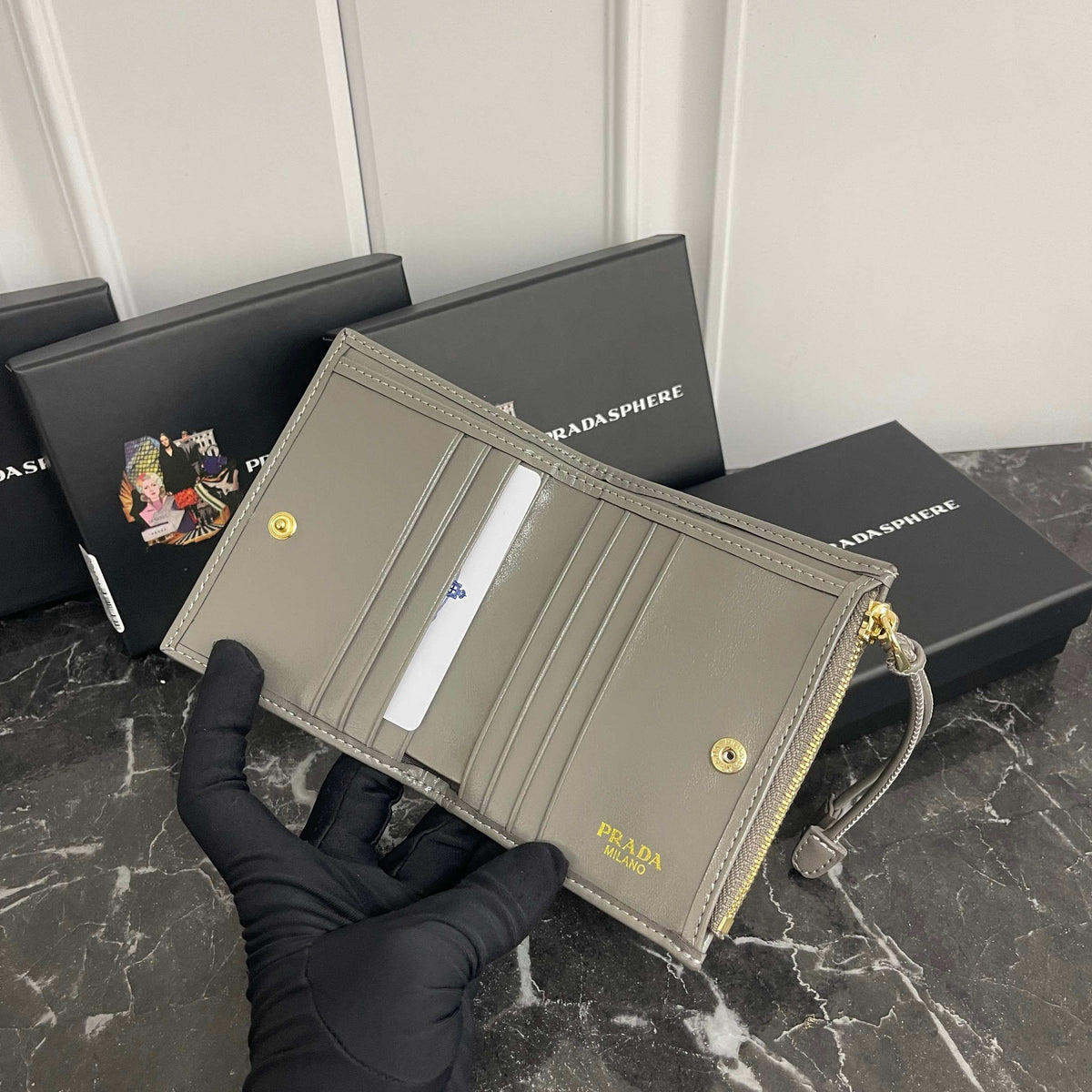 Luxury‑Inspired Trendy Wallets 030  Pr*da Series、Fashion Bags