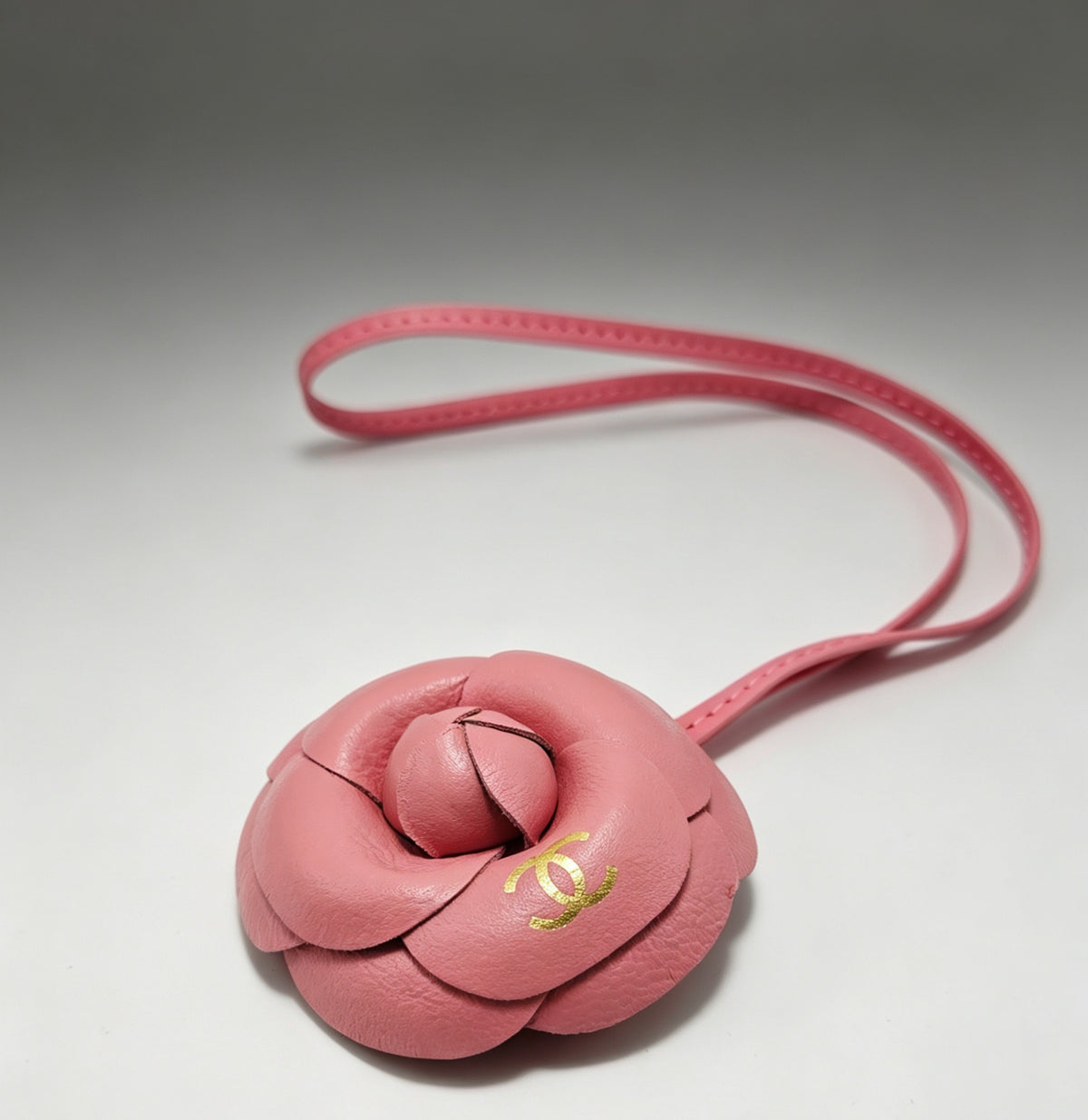 Premium Fashion Keychain Stylish Accessory、CH*NEL Series、𝐊𝐞𝐲𝐜𝐡𝐚𝐢𝐧𝐬 & 𝐊𝐞𝐲 𝐑𝐢𝐧𝐠𝐬（𝐇）