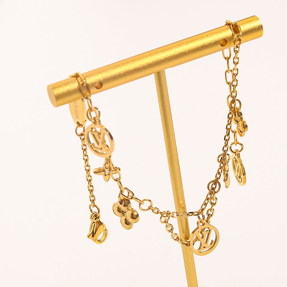304 Stainless Steel Draped Floral Charm Chain Bracelet