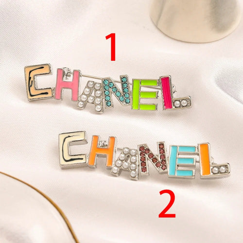Alloy Stamped Logo Brooch,Brooches Collection、CH*NEL Series