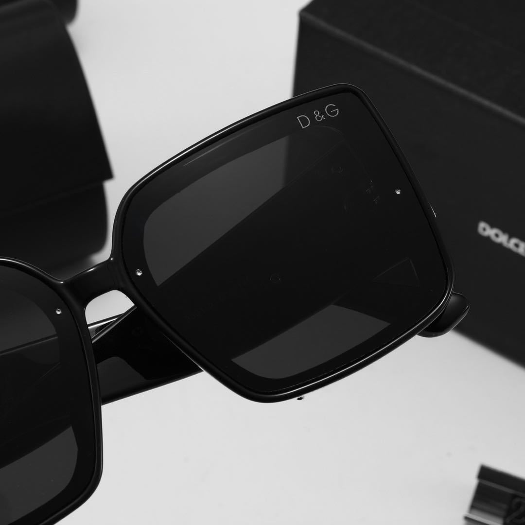 Oversized Butterfly Sunglasses with Open Bridge