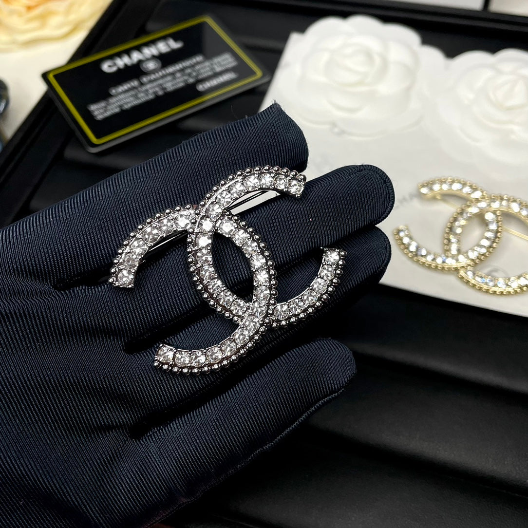 Premium Edition Brooch、Brooches Collection、CH*NEL Series、𝐁𝐫𝐨𝐨𝐜𝐡𝐞𝐬（𝐇）