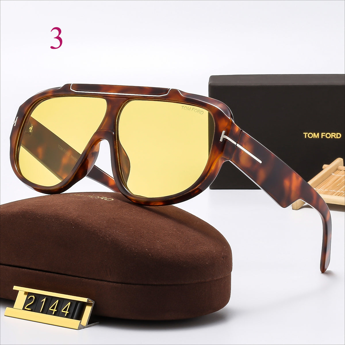 Oversized Navigator Sunglasses with T-Bar Temple Detail