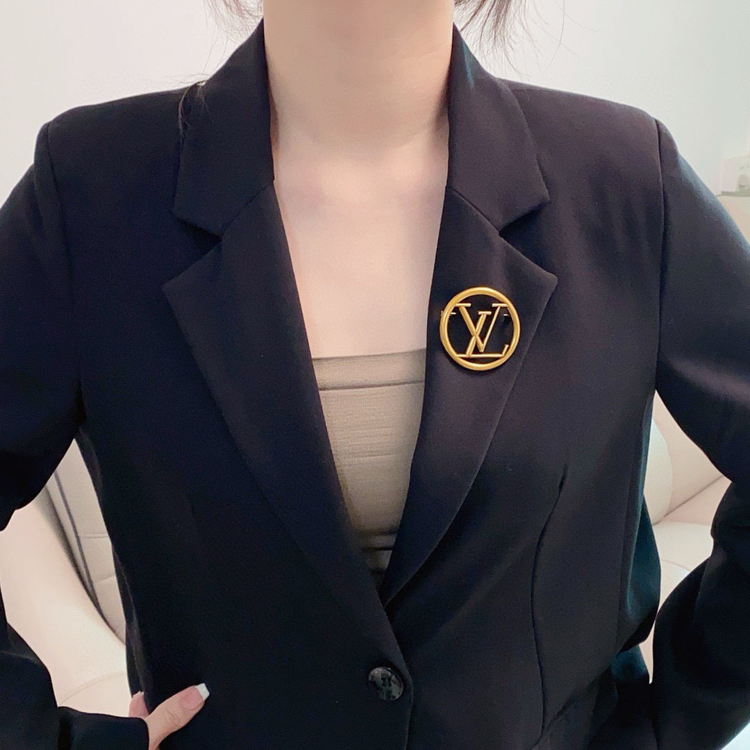 Premium Edition Brooch、Brooches Collection、L*V Series、𝐁𝐫𝐨𝐨𝐜𝐡𝐞𝐬（𝐇）