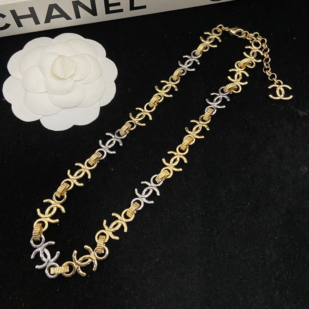 Two-Tone Bow Motif Choker