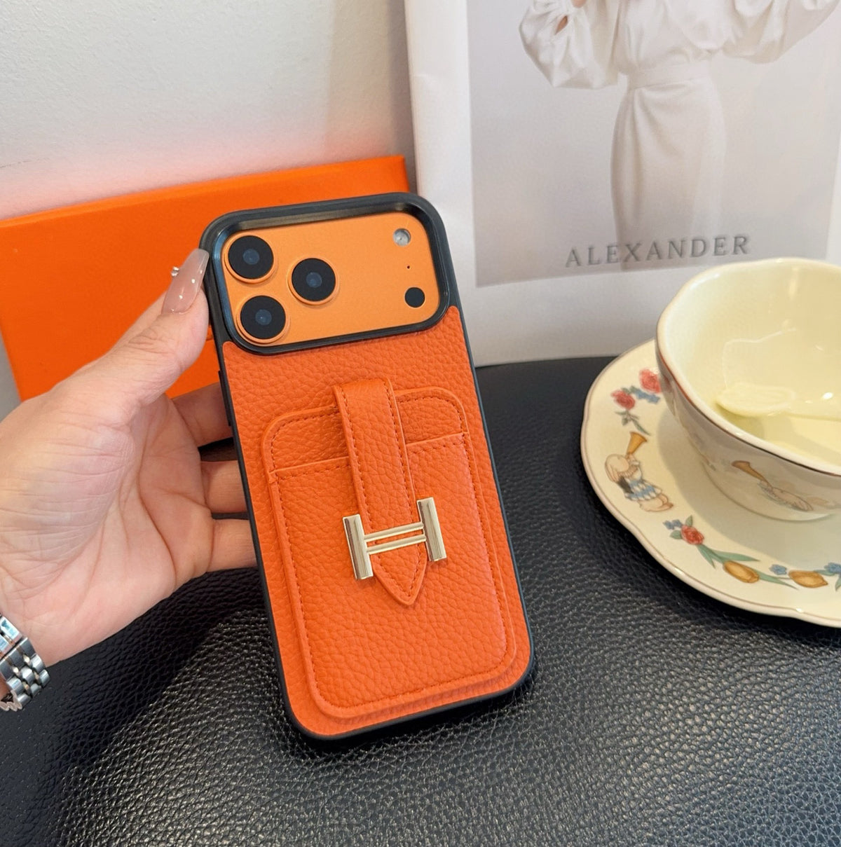Fashion Aesthetic Shock Absorbing Protective Phone Case  He*mes Series、Fashion Phone Case