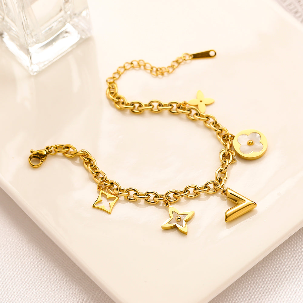 304 Stainless Steel Floral Monogram Charm Curb Chain Bracelet