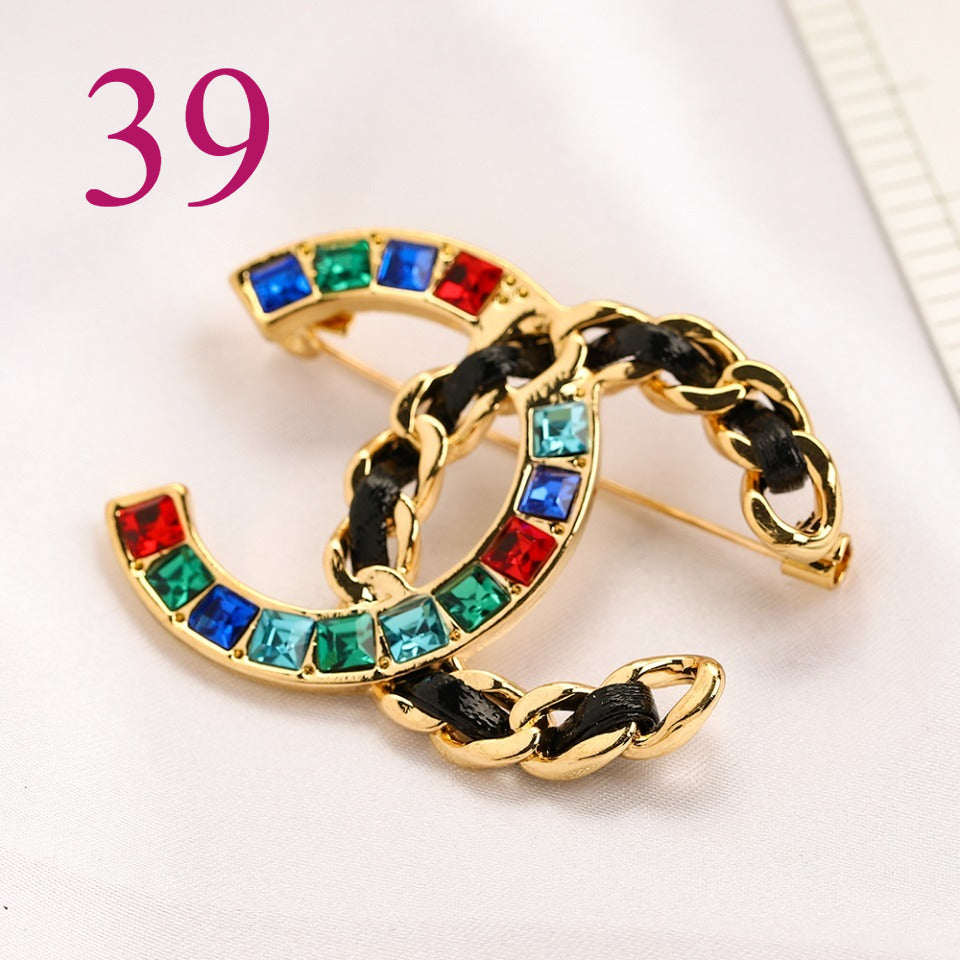 Fashion Brooch Collection,Brooches Collection、CH*NEL Series
