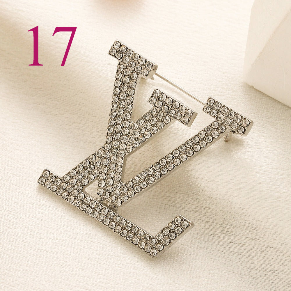 Fashion Brooch Collection,Brooches Collection、GU*CI Series、L*V Series、D*or Series、Y*L Series