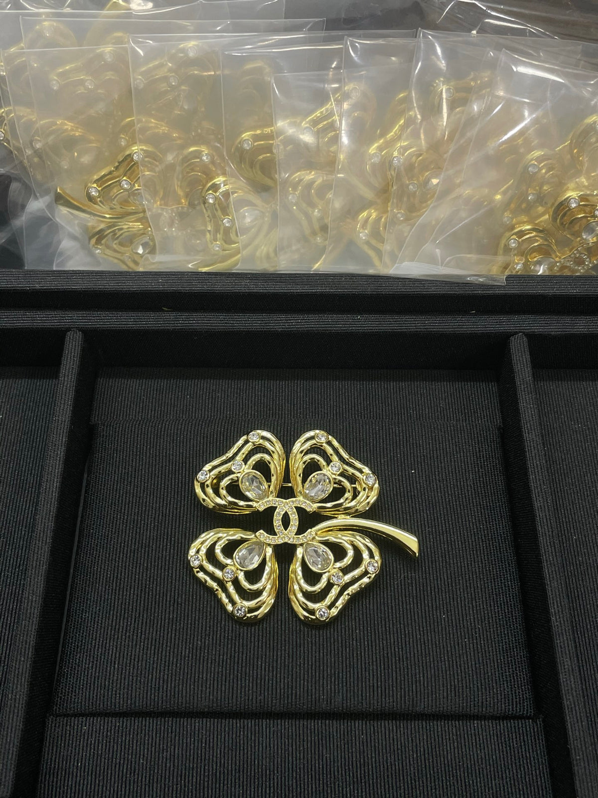 Premium Edition Brooch、Brooches Collection、CH*NEL Series、𝐁𝐫𝐨𝐨𝐜𝐡𝐞𝐬（𝐇）