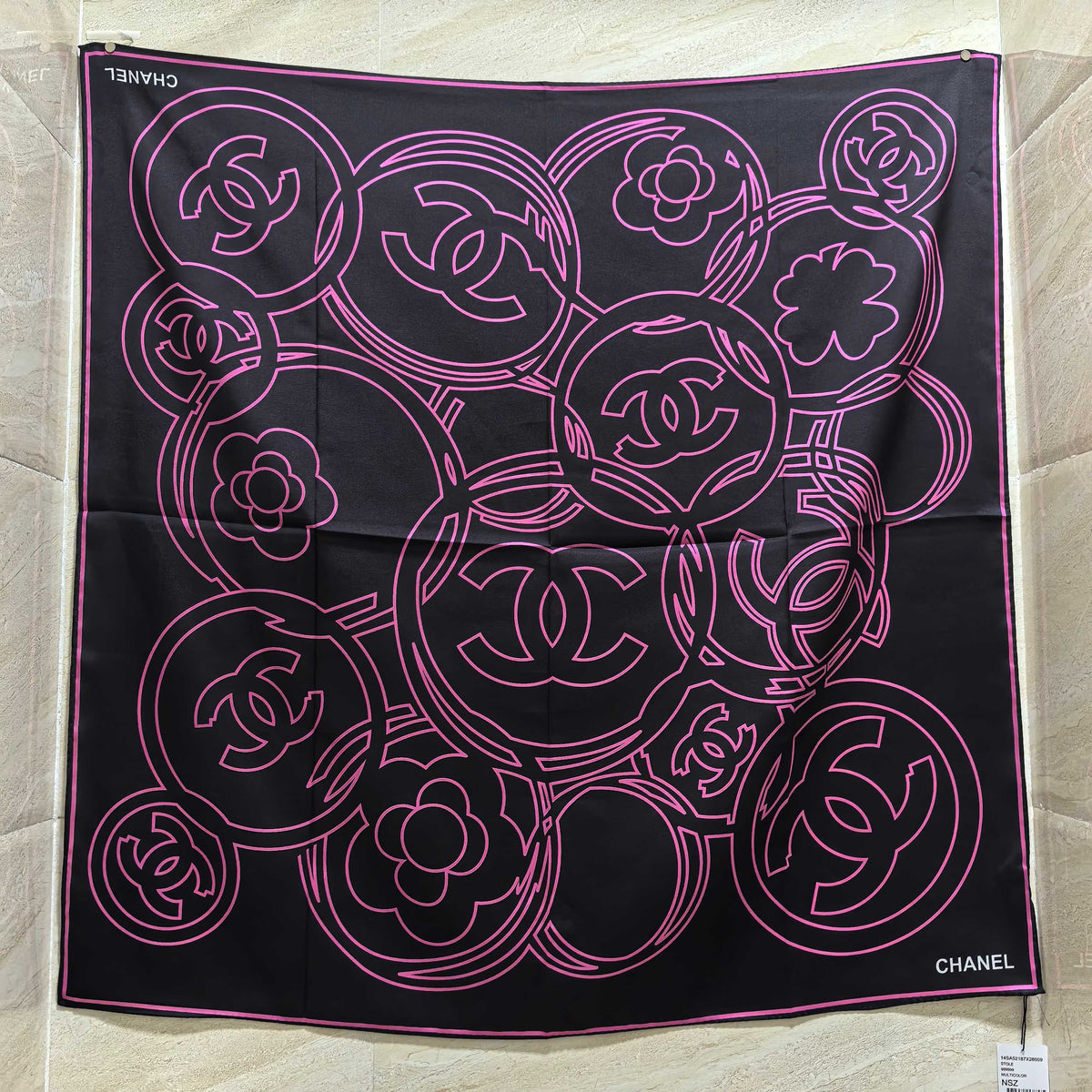 Outline Interlocking-C Square Scarf - 90 x 90 cm