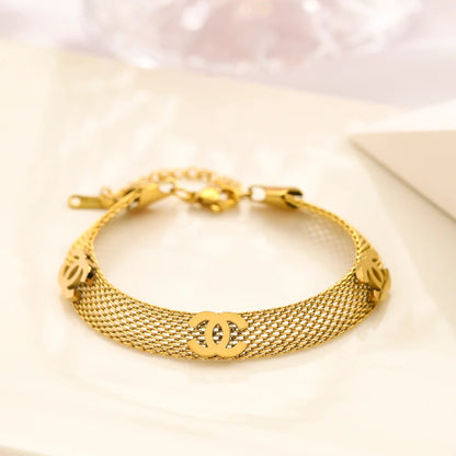 304 Stainless Steel Wide Mesh Interlocking-C Bracelet
