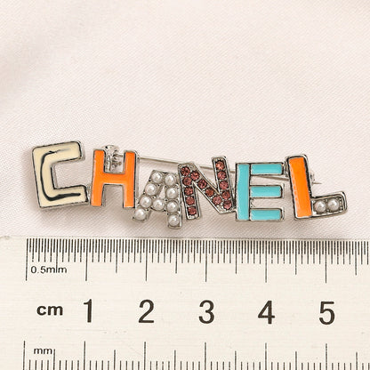 Alloy Stamped Logo Brooch,Brooches Collection、CH*NEL Series