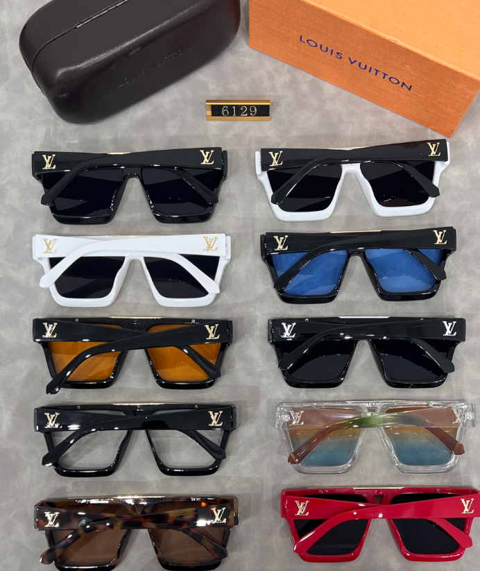 Bold Square Sunglasses with Metal Bridge Accent