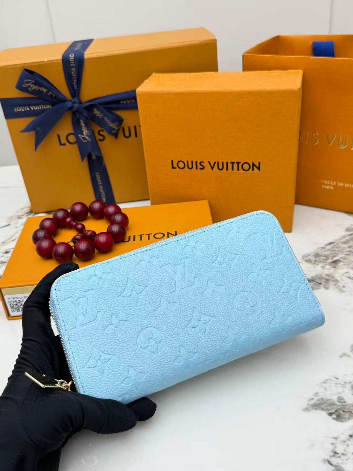 Luxury‑Inspired Trendy Wallets 037  L*V Series、Fashion Bags
