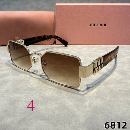 Oversized Navigator Sunglasses with Squared Lenses