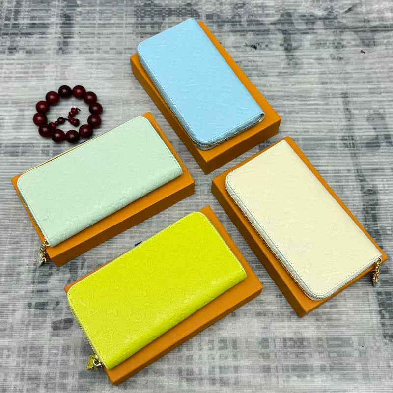 Luxury‑Inspired Trendy Wallets 037  L*V Series、Fashion Bags