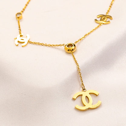 304 Stainless Steel Interlocking-C & Open-Circle Station Necklace