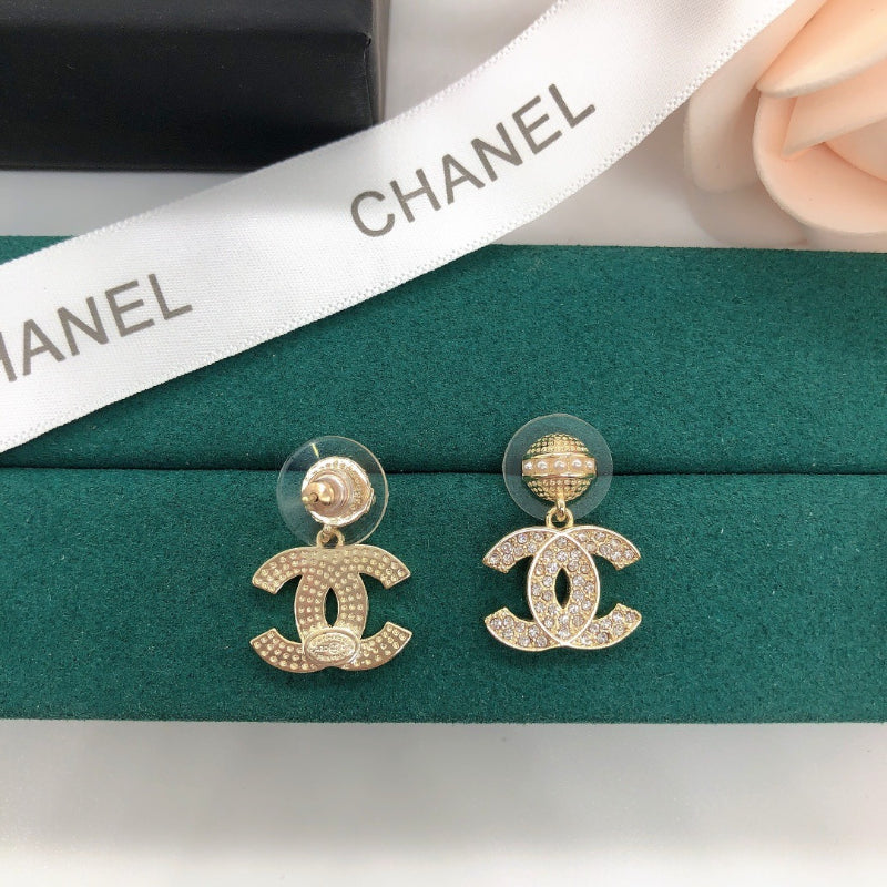 Textured Interlocking-C Round-Top Drop Earrings