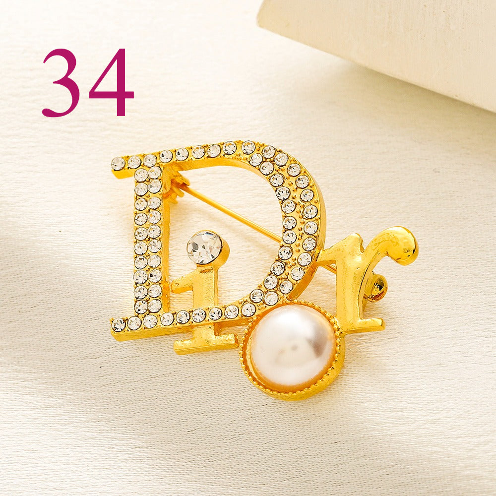 Fashion Brooch Collection,Brooches Collection、GU*CI Series、L*V Series、D*or Series、Y*L Series
