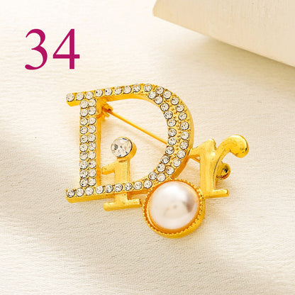 Fashion Brooch Collection,Brooches Collection、GU*CI Series、L*V Series、D*or Series、Y*L Series