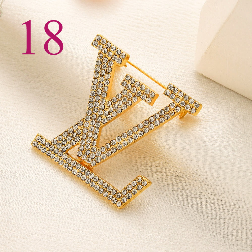 Fashion Brooch Collection,Brooches Collection、GU*CI Series、L*V Series、D*or Series、Y*L Series